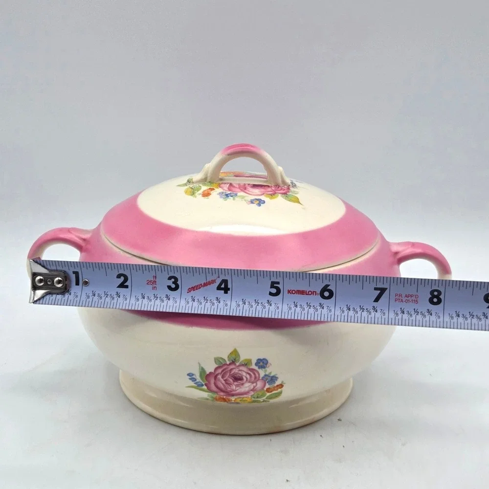 Large Vintage‎ Shabby Chic Covered Casserole Pink & Cream with Rose Unmarked